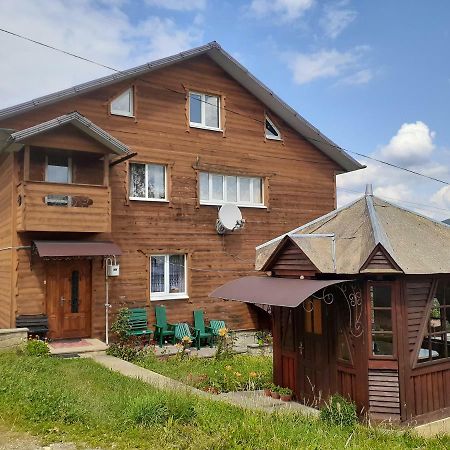 Kатруся Hotel Яремче Екстериор снимка