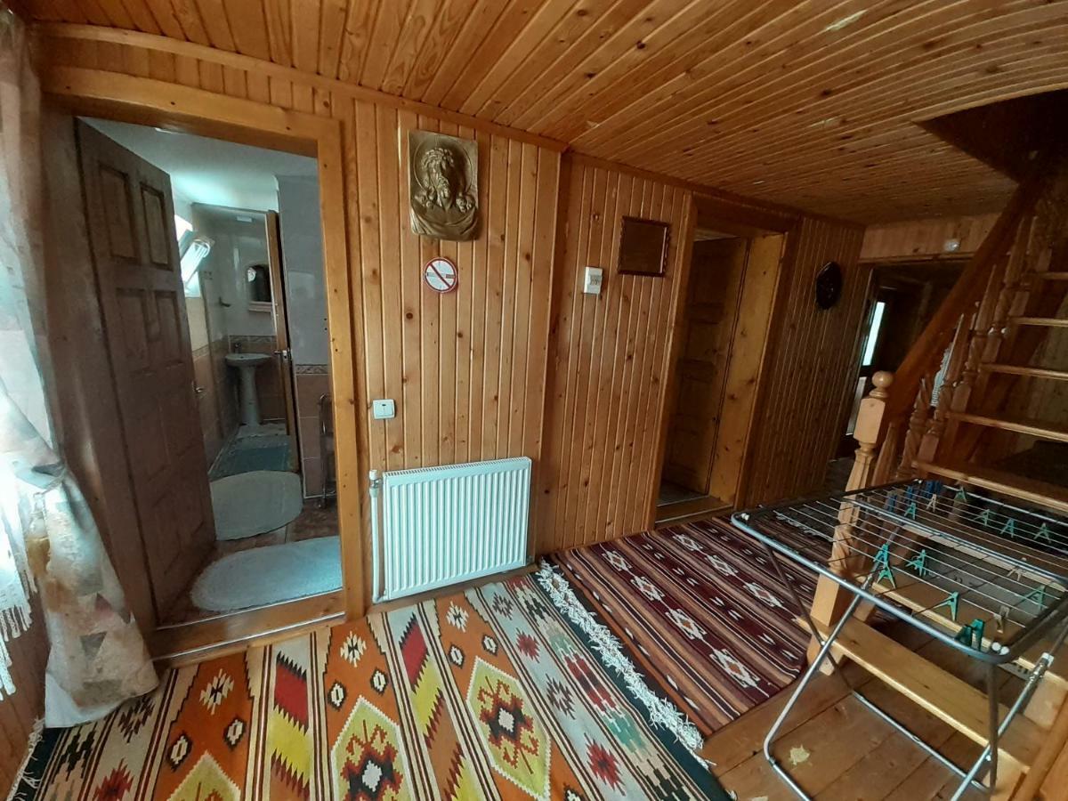 Kатруся Hotel Яремче Екстериор снимка