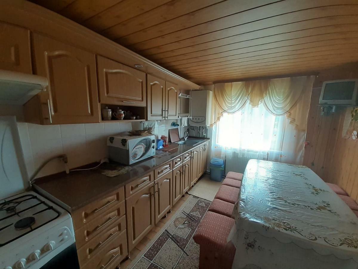 Kатруся Hotel Яремче Екстериор снимка